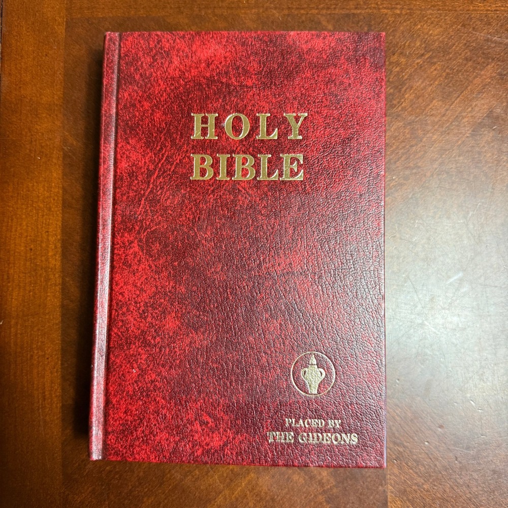 The Holy Bible New King James Version NKJV‎ Red Gideons Thomas Nelson 1985 HC